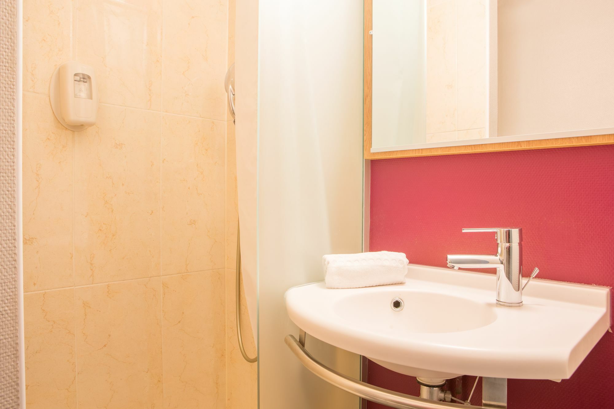 B&B Hotel הייר מראה חיצוני תמונה
